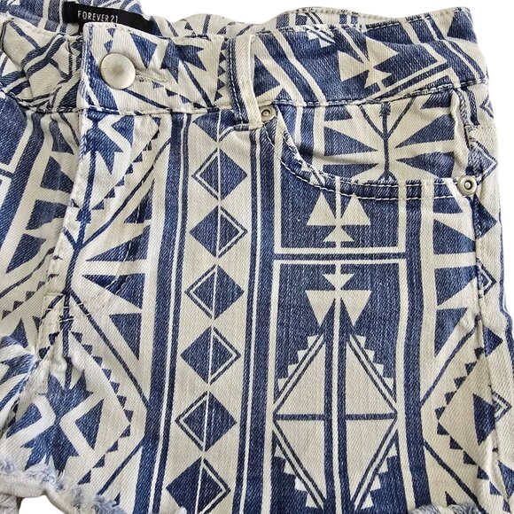 Forever 21 Blue and White Aztec Pattern Short Shorts Size 27 - Picture 4 of 8